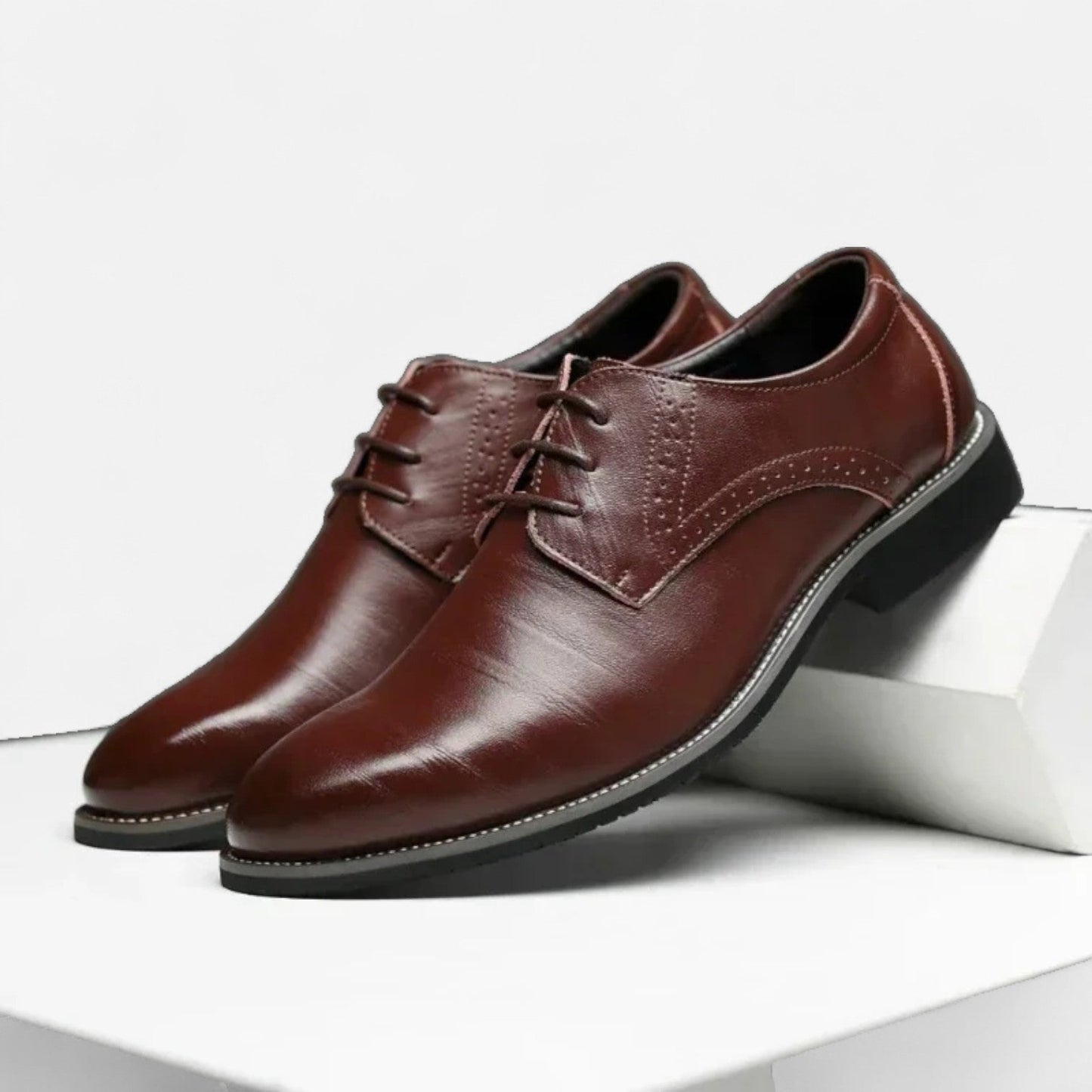 AlignFeet | Men’s Wingtip Dress Shoes – Classic Lace-Up, Business Comfort