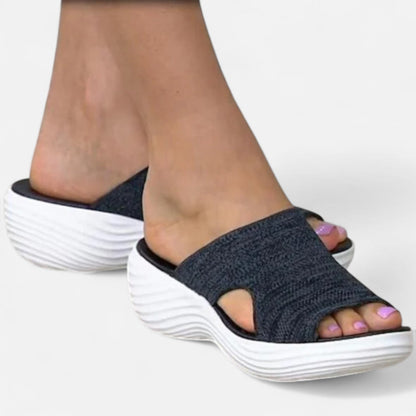 AlignFeet | Women’s Knitted Slide Sandals – Flexible Fit, Active Comfort