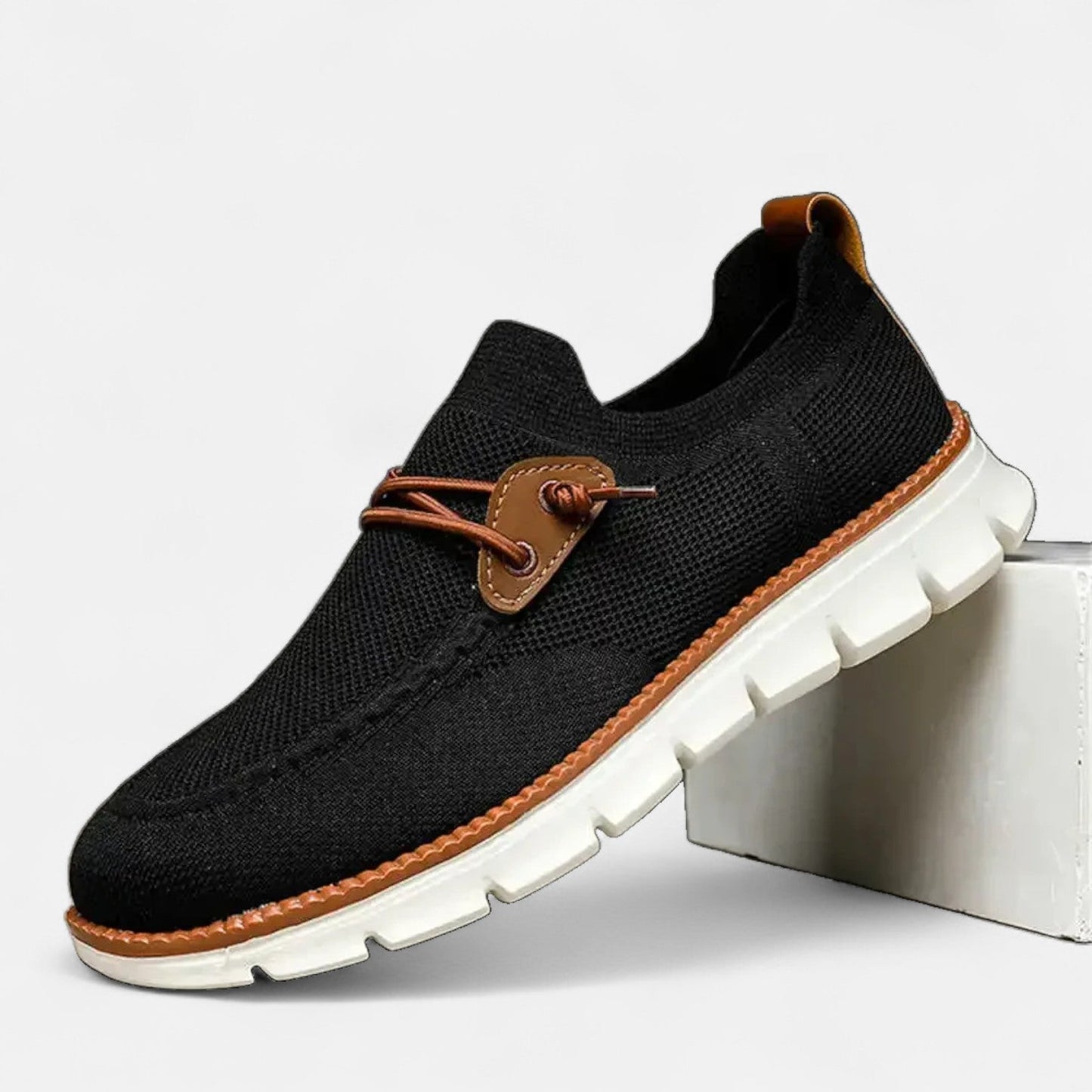 AlignFeet | Men’s Wide Toe Comfort Shoes – Cushioned Support, All-Day Space